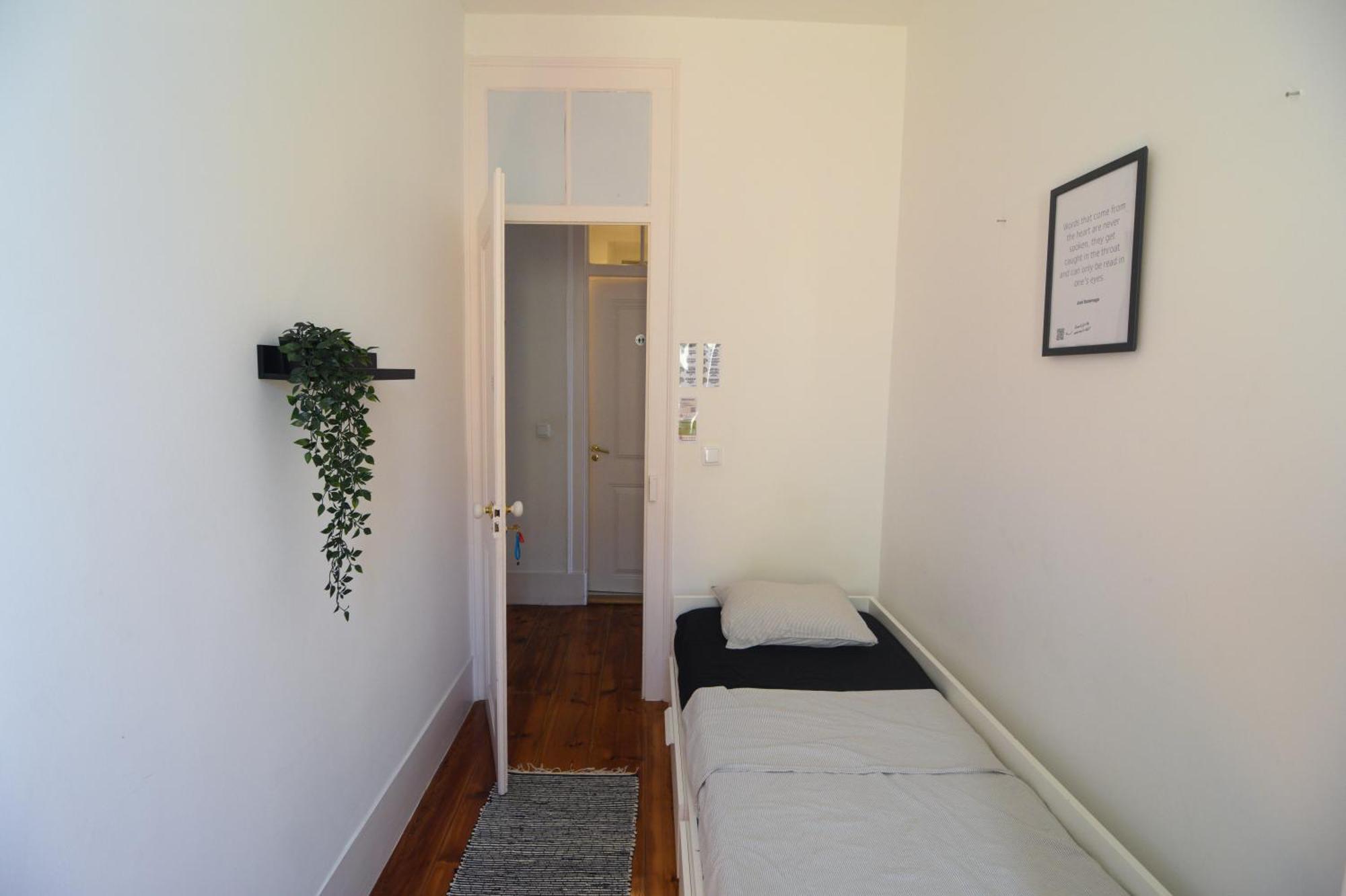 Embassy Arriaga Private Elegance Rooms In Stylish Shared Apartment Lisbona Esterno foto